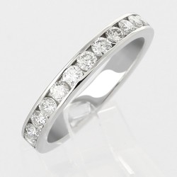 Alliance or et diamants Léna. Demi tour serti rail diamants 0,68 carat - or 18 carats