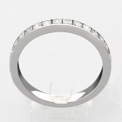 Alliance or et diamants Kelly. Demi tour serti rail diamants taille princesse 0,70 carat - or 18 carats 2