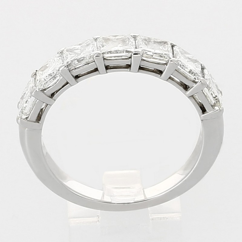 Alliance or et diamants Leonie, demi tour diamants princesse serti griffes 2,70 carats - or 18 carats