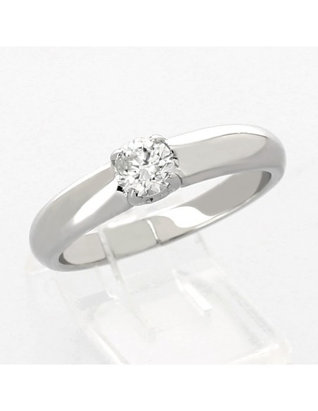 Solitaire or et diamant Camille chaton 4 griffes monté sur jonc bombé avec 1 diamant de 0,35 carat - or 18 carats