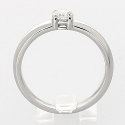 Solitaire or et diamant Camille chaton 4 griffes monté sur jonc bombé avec 1 diamant de 0,35 carat - or 18 carats 2