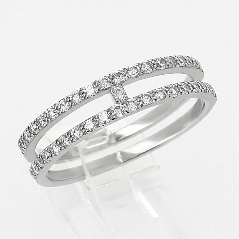 Bague or et diamants Daphné. Deux anneaux reliés sertis de diamants - or 18 carats