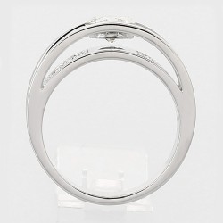 Bague or et diamants Sylvia. Diamant de 0,83 ct avec pavage de diamants. Corps double arche - or 18 carats 2
