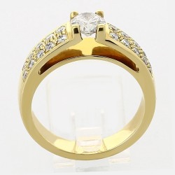 Bague or et diamants Adriana. Un diamant rond et pavage diamants - or 18 carats. 2