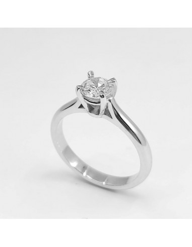 Solitaire or et diamant Duchesse 0,50ct. un diamant rond (brillant) de 0,50ct sur chaton 4 griffes - or 18 carats