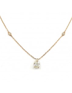 Collier diamant forme poire de 1,07 ct avec 4 diamants en serti clos sur la chaine - or 18 carats
