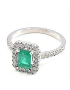 Bague émeraude et diamants...