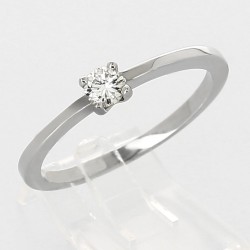 Solitaire or et diamant Josephine. 1 diamant rond (brillant) serti sur un chaton 4 griffes - or 18 carats.