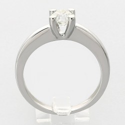 Solitaire or et diamant Marion. Diamant serti sur un chaton 4 griffes - or 18 carats. 2